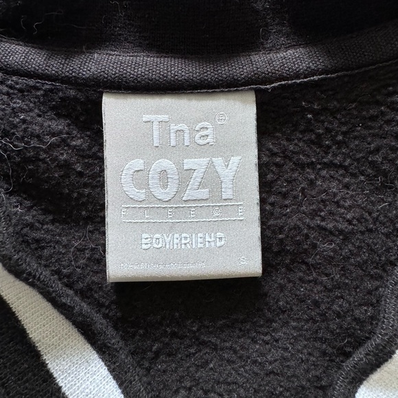 TNA Cozy Fleece Boyfriend Sweatshirt - Picture 3 of 3